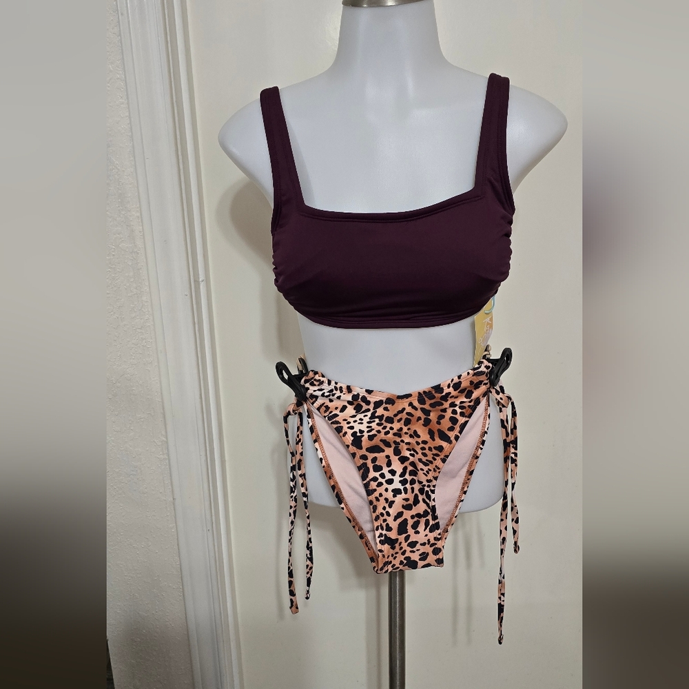 #723 Burgundy  Bikini Top and Leopard Print Bottoms